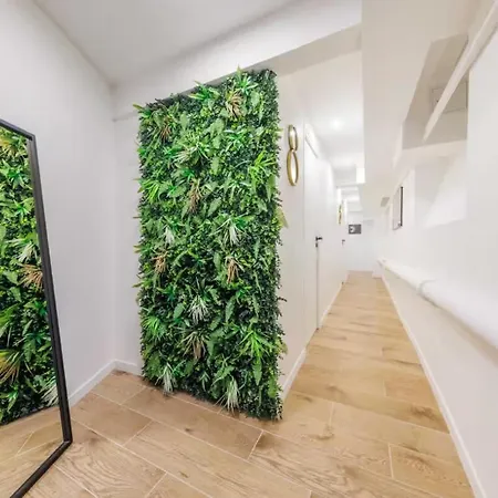 شقة Beautiful Duplex - 2br 6p - Near Montmartre باريس