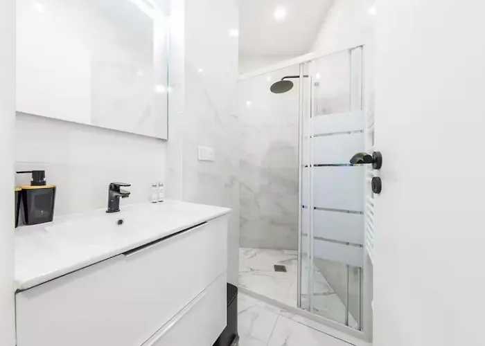 Apartmán Beautiful Duplex - 2br 6p - Near Montmartre